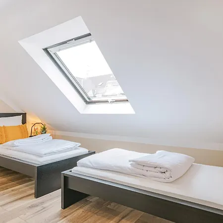 Bw5 - Luxurious Three Bedroom Apartment - 110Qm - Ac Muelheim an der Ruhr Exterior photo
