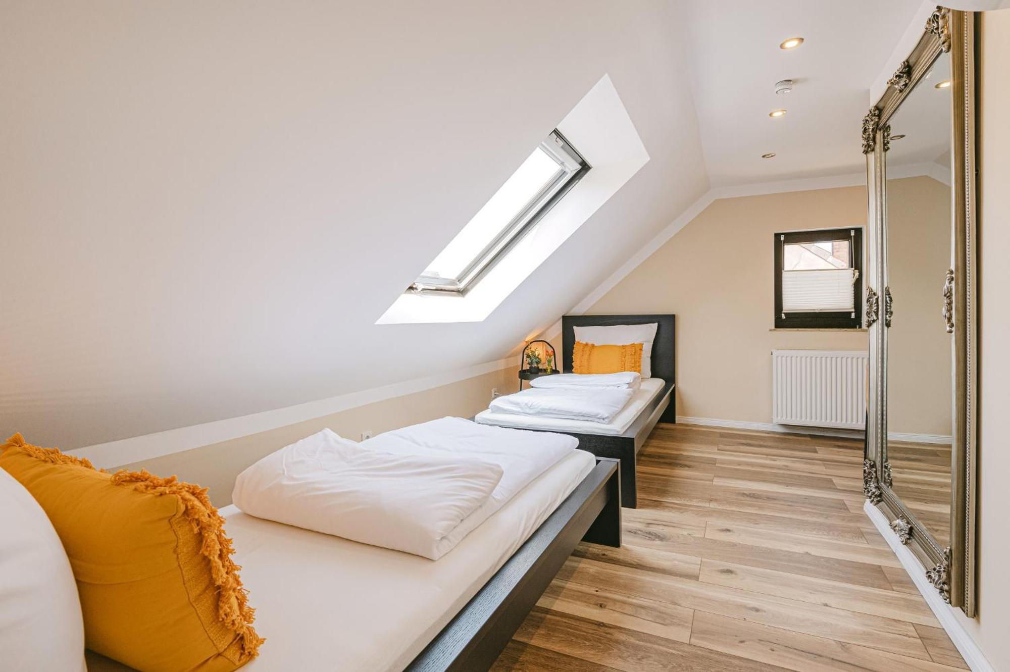 Bw5 - Luxurious Three Bedroom - 110qm - Ac * Muelheim an der Ruhr